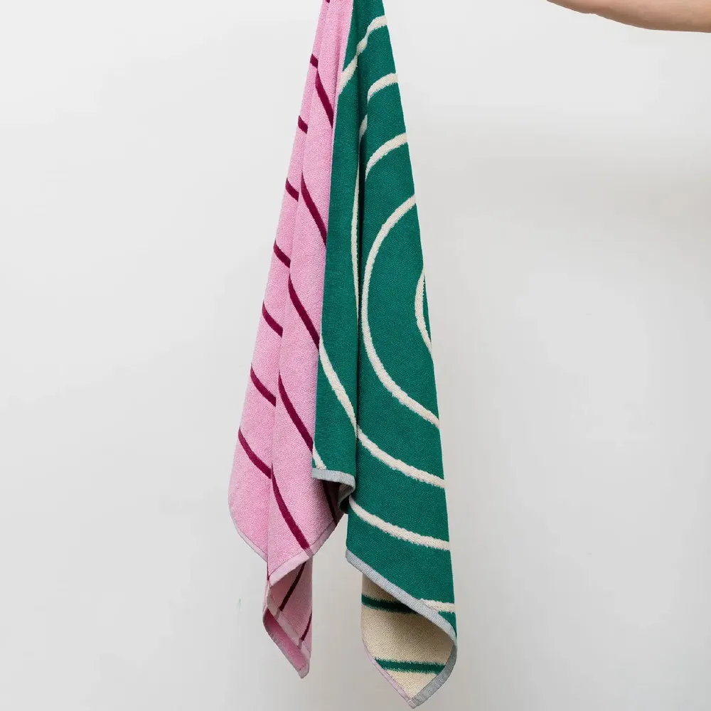 Fabrics - Bathroom: bathmats, towels, bathrobes and soaps. - TARTA GELATINA