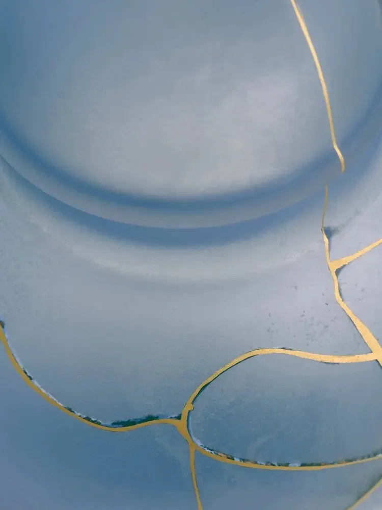 Vases - The Golden Seam - PRISAKARU CERAMICS