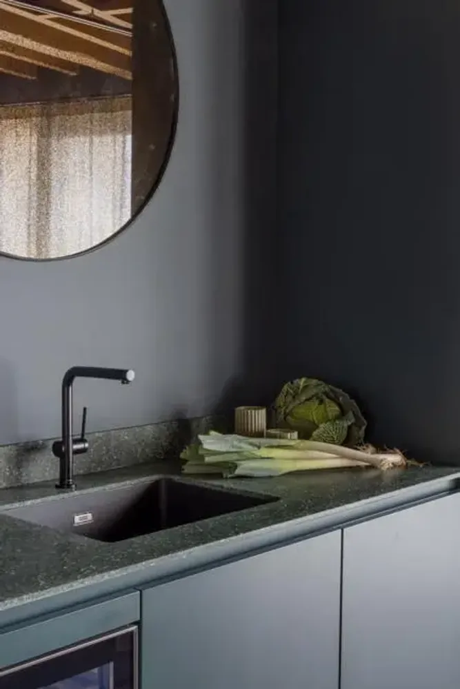 Autres tables  - Plan de travail en matières recyclés - SILLON