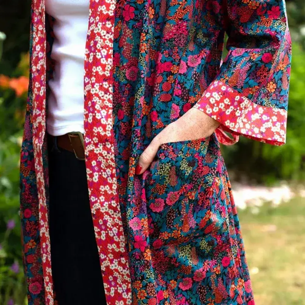 Sleepwear - Long Kimono Robe Ciara Fuchsia - Made with Liberty Fabric - LIME TREE DESIGN