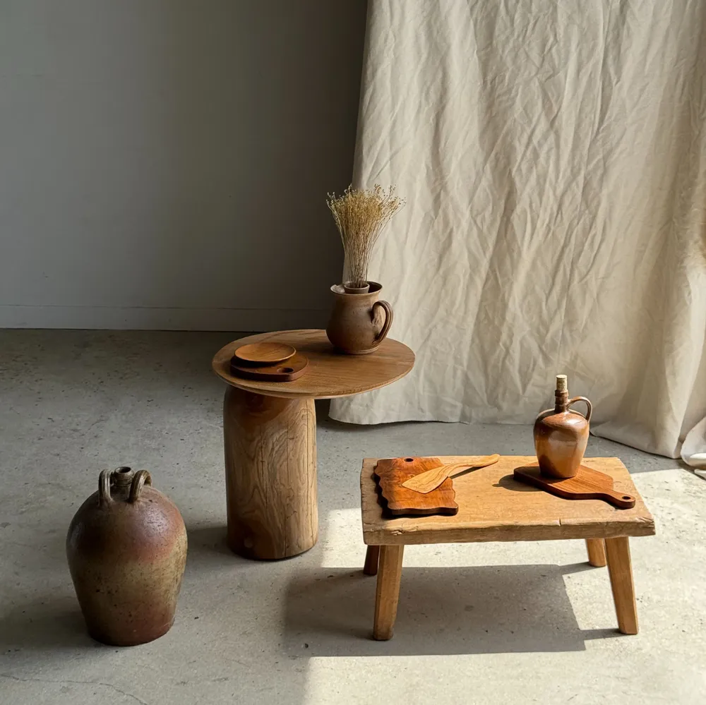 Platter and bowls - Rectangular solid teak board with wavy openwork edges 37x17 - OFFICE OBJETS