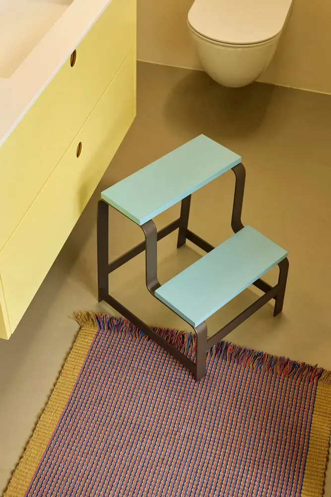 Tabourets - Step Tabouret Bleu/Marron - HÜBSCH