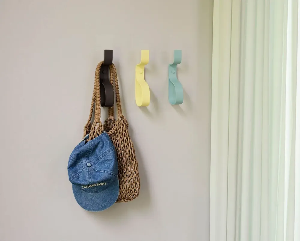 Mounting accessories - Nami Hook Yellow - HÜBSCH