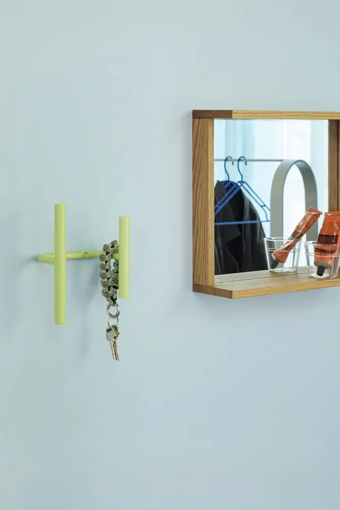 Shelves - Flip Coatrack Light green - HÜBSCH