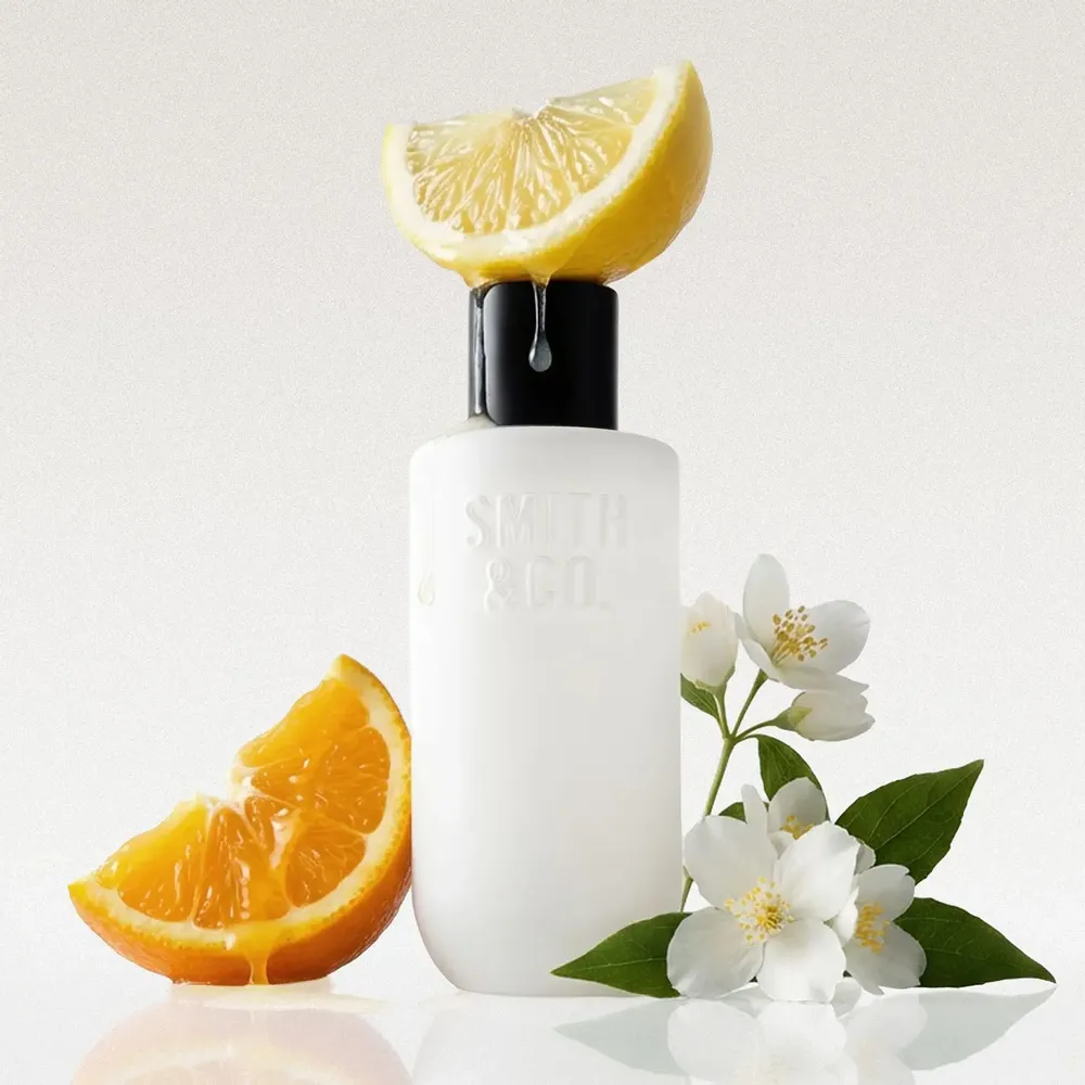 Home fragrances - Smith & Co. Room Spray - THE AROMATHERAPY CO.