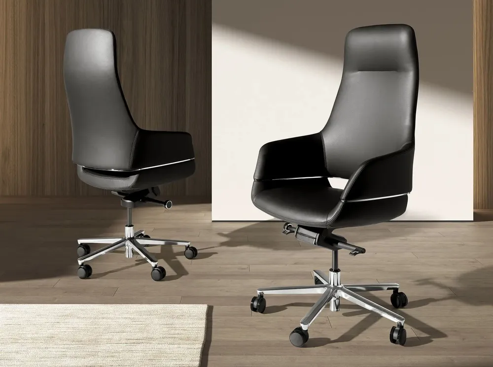 Chaises - Chaise de bureau pivotante en similicuir noir - ANGEL CERDÁ