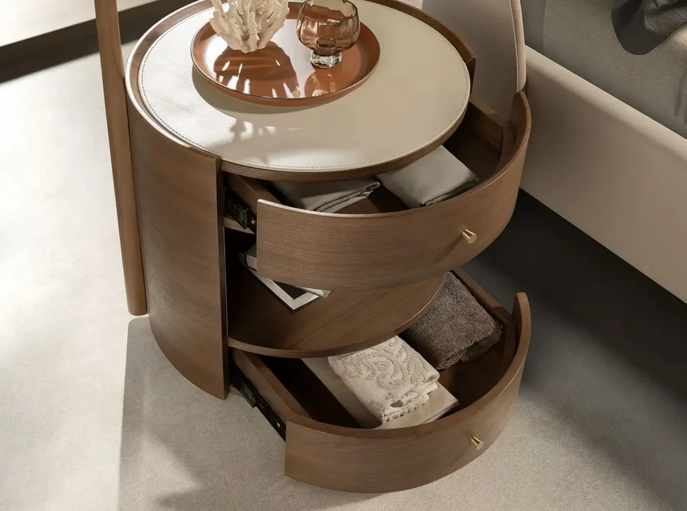 Night tables - Walnut bedside table with wooden top upholstered in cream leatherette - ANGEL CERDÁ