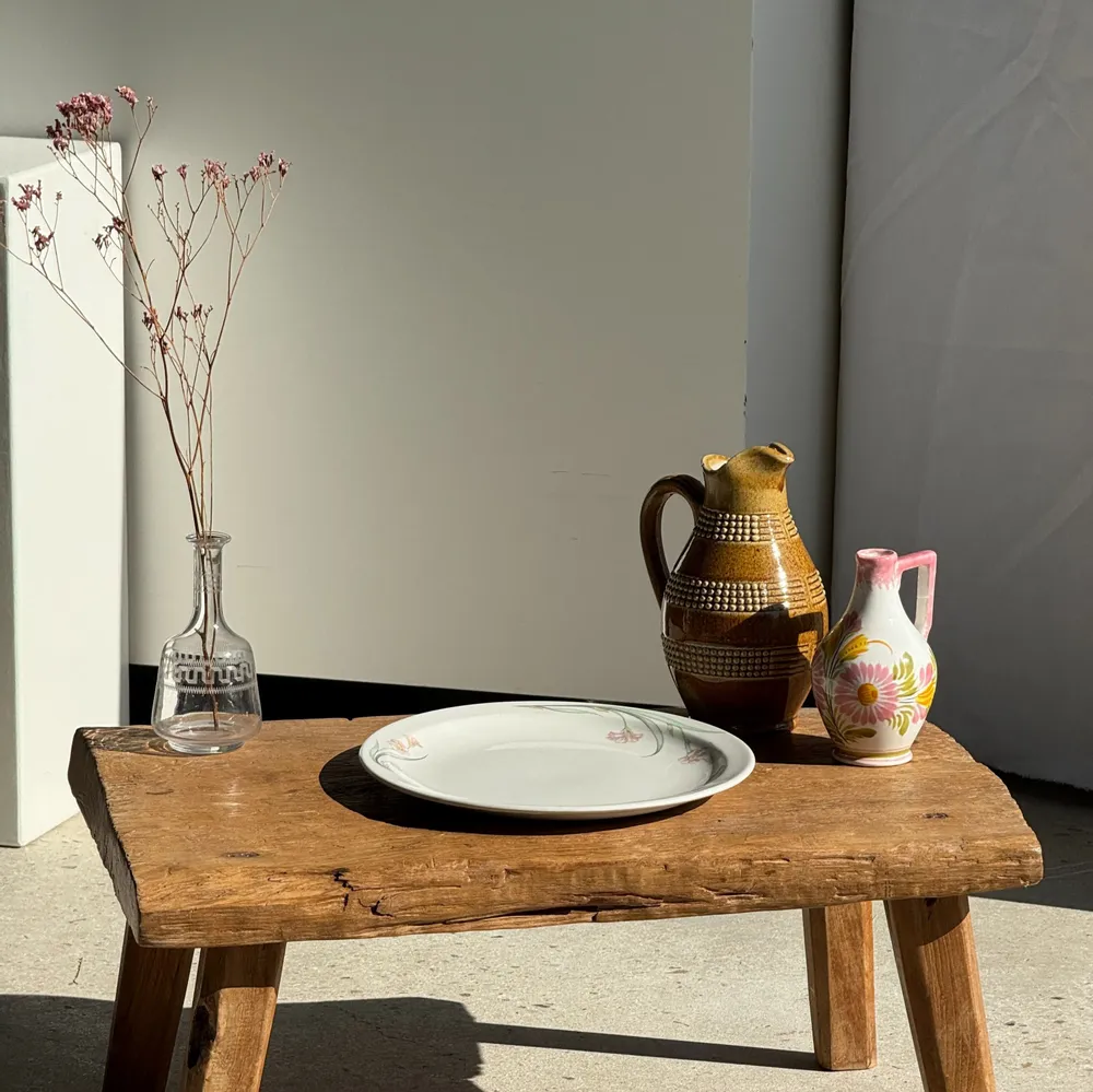 Plats et saladiers - Plat en porcelaine anglaise Churchill à motif floral rose - OFFICE OBJETS