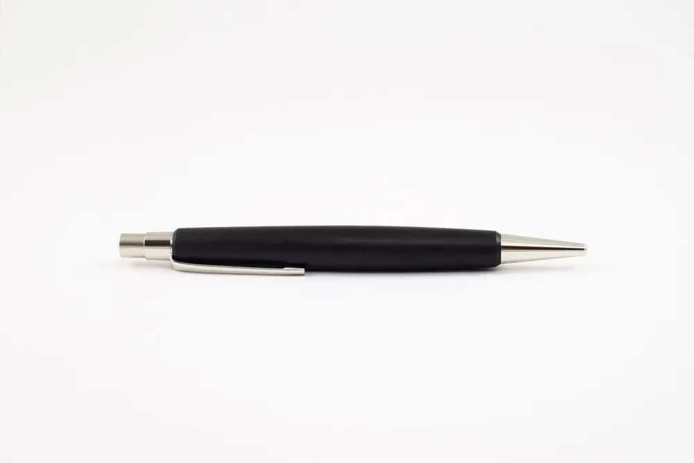 Stylos, feutres et crayons - Stylo-bille « Berlin » — Bois de grenadille - ATELIER FESSELER