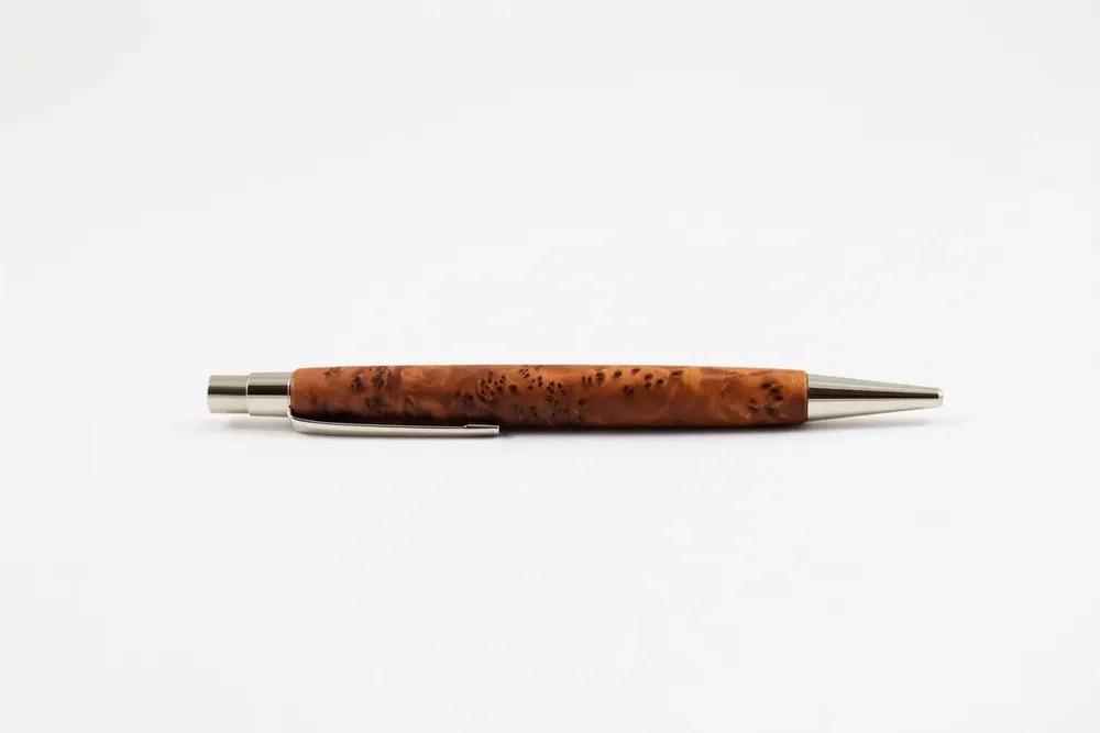 Stylos, feutres et crayons - Stylo-bille « Berlin » — Loupe de thuya - ATELIER FESSELER