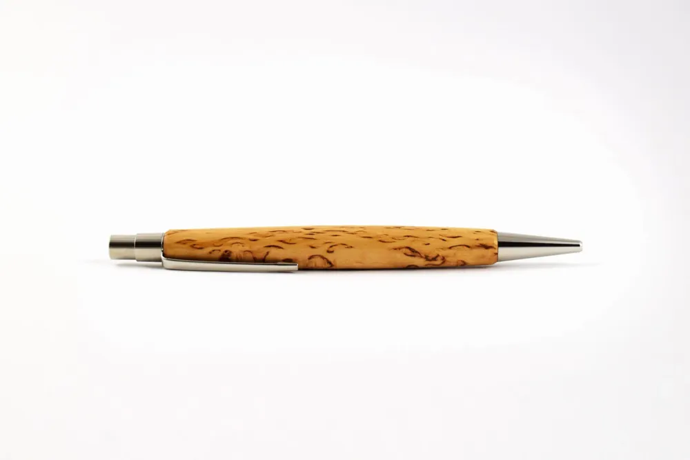 Stylos, feutres et crayons - Stylo-bille « Berlin » — Bouleau finlandais - ATELIER FESSELER