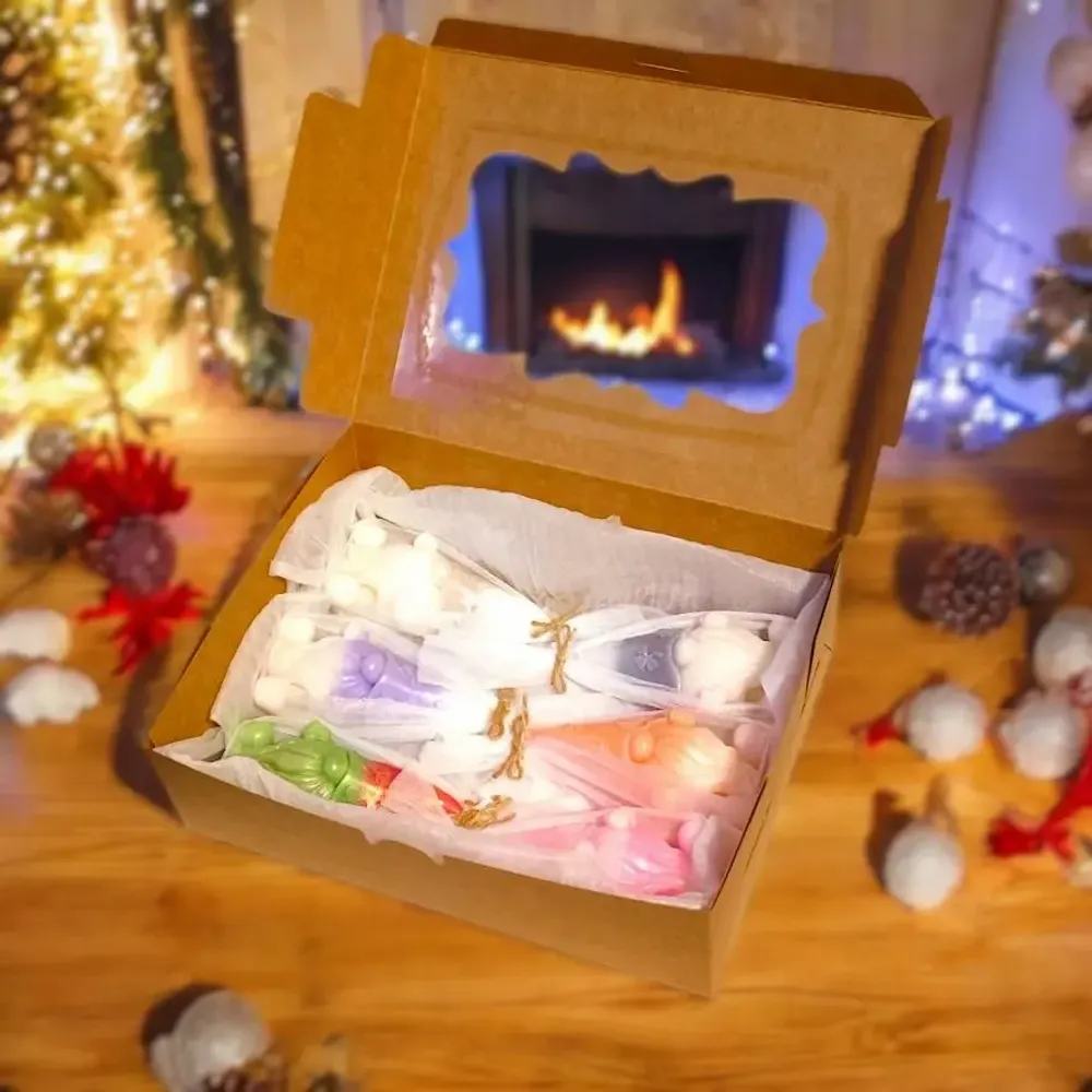 Christmas table settings - Santa Candle Gift Set – 6 Pieces of Christmas Joy - WIRAWIRI
