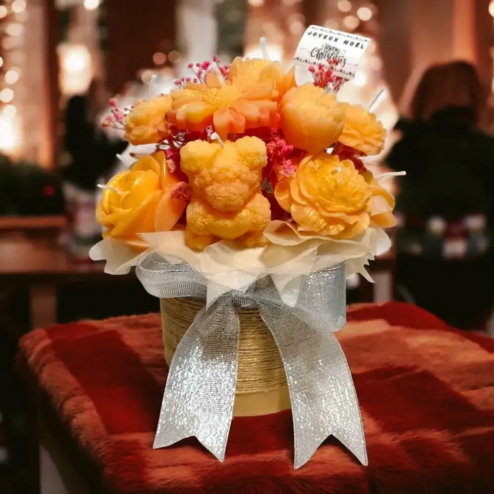 Floral decoration - Soy Wax Candle Pot – Medium Flower Home Decor Gift - WIRAWIRI