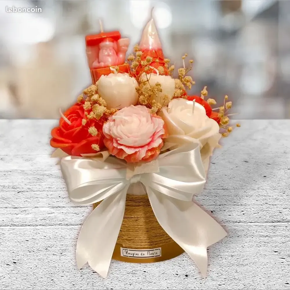 Floral decoration - Soy Wax Candle Pot – Medium Flower Home Decor Gift - WIRAWIRI