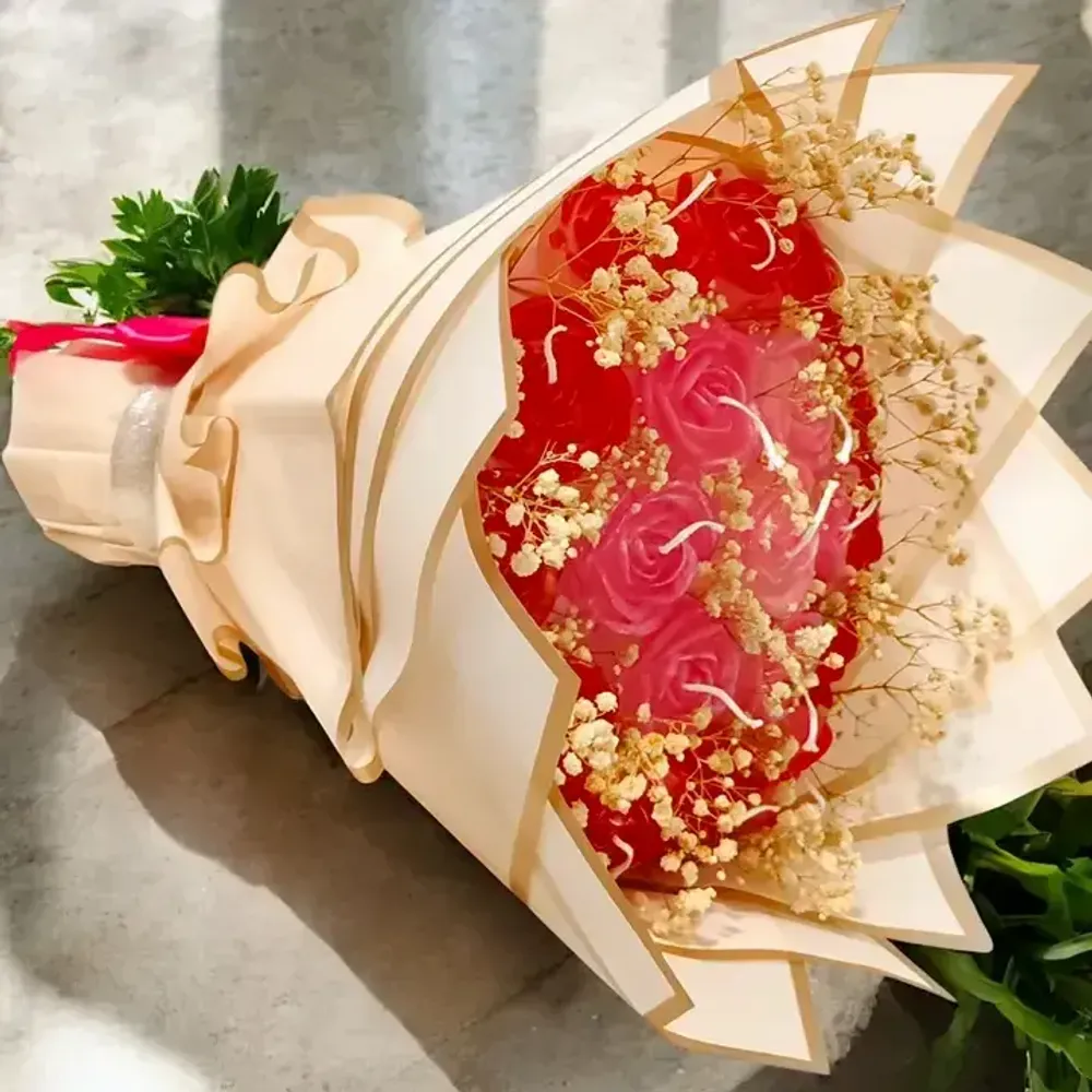 Candles - Exotic Rose Candle Bouquet – Luxury Scented Flower Gift - WIRAWIRI