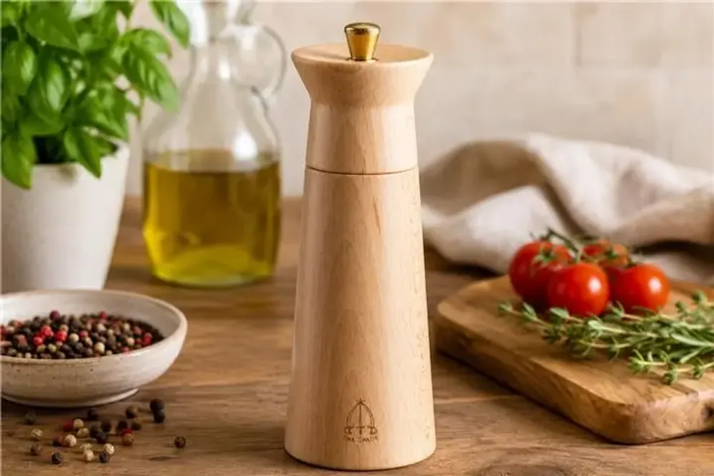 Spice grinders - NABUCCO 15 - Natural Wood Pepper Mill - TRE SPADE