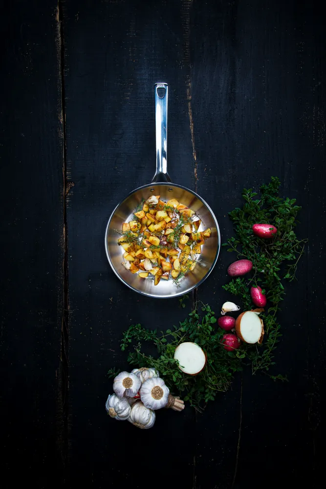 Frying pans - 1826 Brushed Stainless Steel Frying Pan with Polished Fixed Handle - CRISTEL