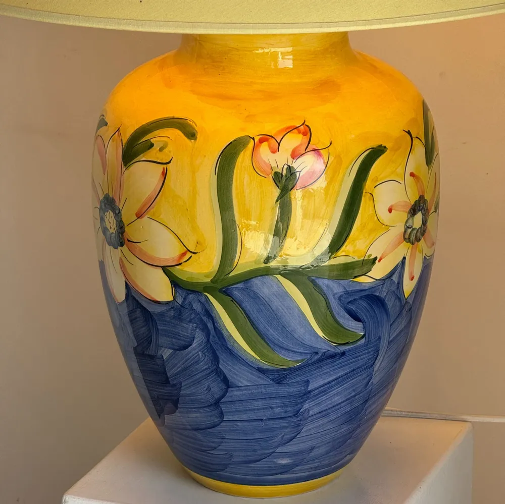 Table lamps - Large blue and yellow floral lamp H60 - OFFICE OBJETS