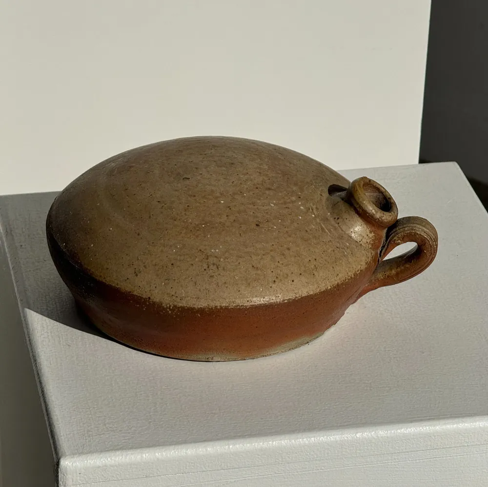 Carafes - D20 antique stoneware flat round jar - OFFICE OBJETS