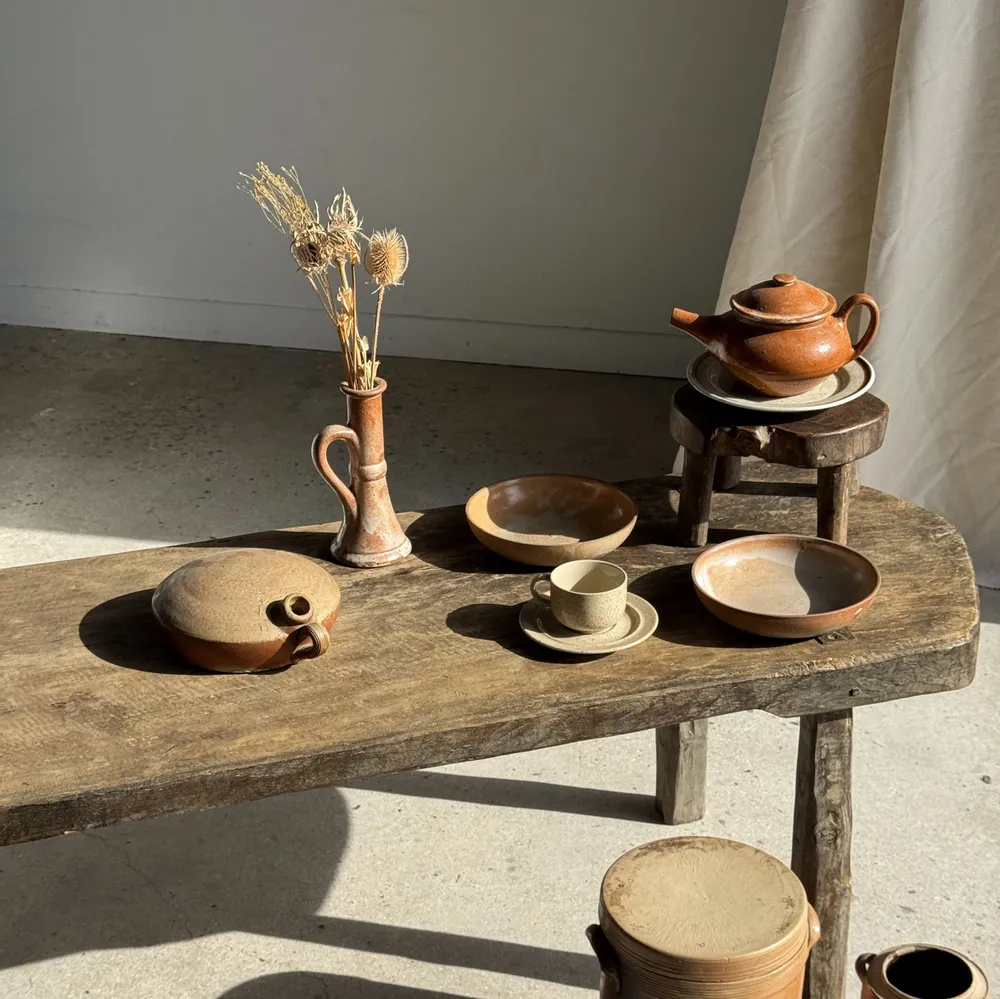Carafes - D20 antique stoneware flat round jar - OFFICE OBJETS