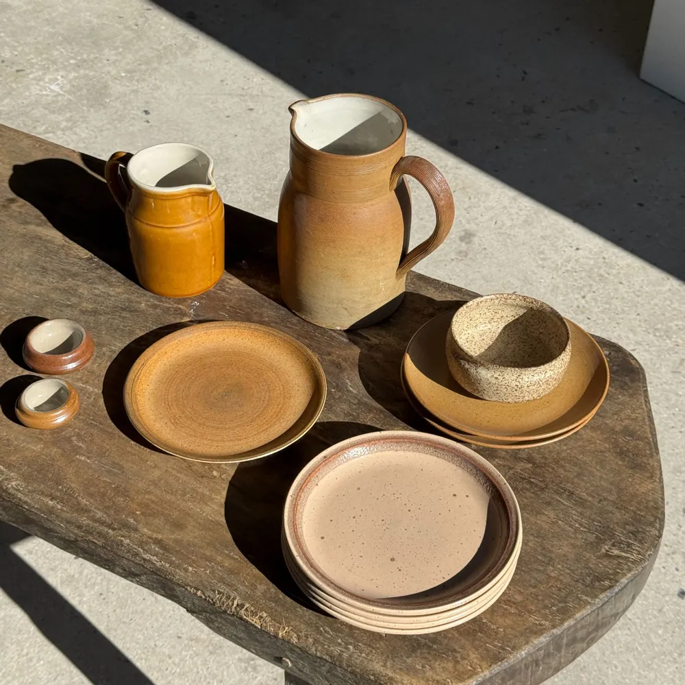 Everyday plates - Set of 4 unbranded stoneware dinner plates - OFFICE OBJETS