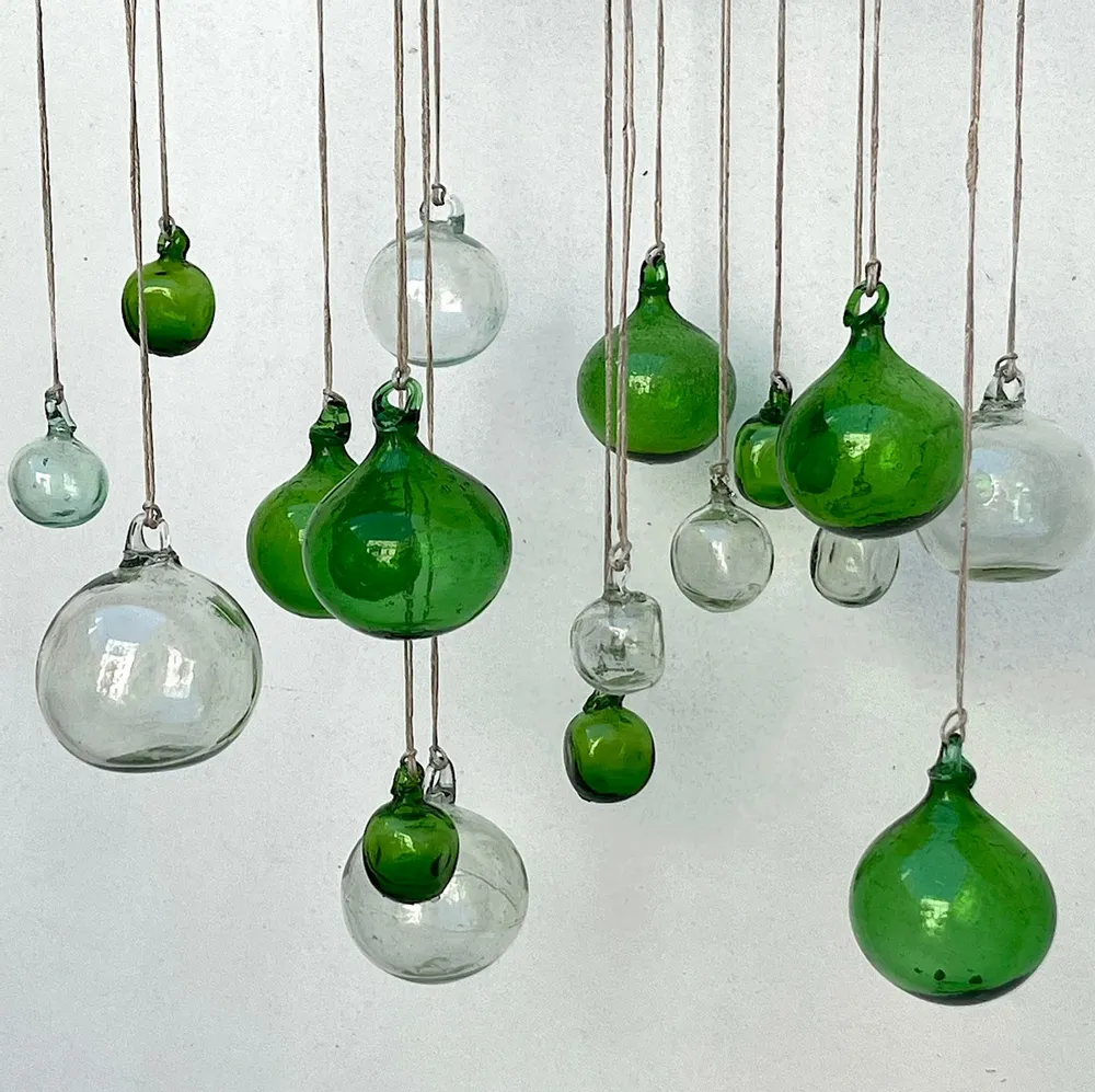 Autres décorations de Noël - Boule en verre recyclé - LA MAISON DAR DAR