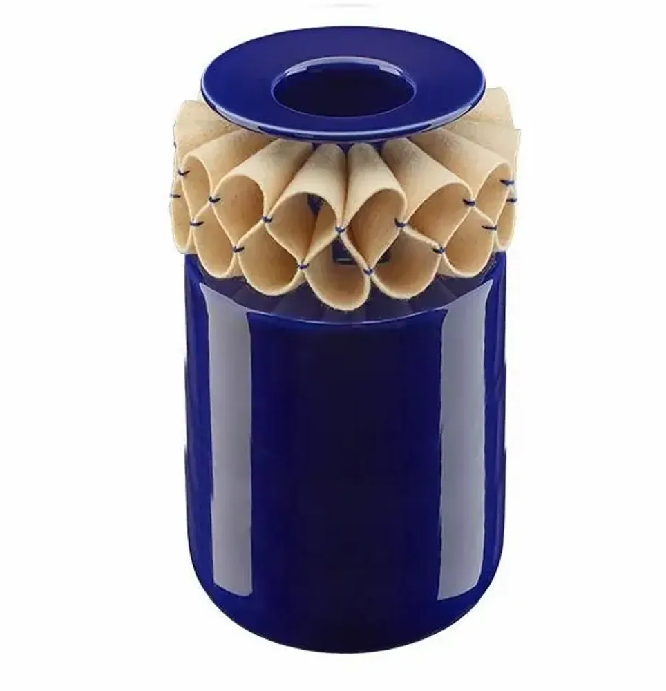 Objets design - Le vase Ruff - Decorative, Céramique - LABORATÓRIO D'ESTÓRIAS