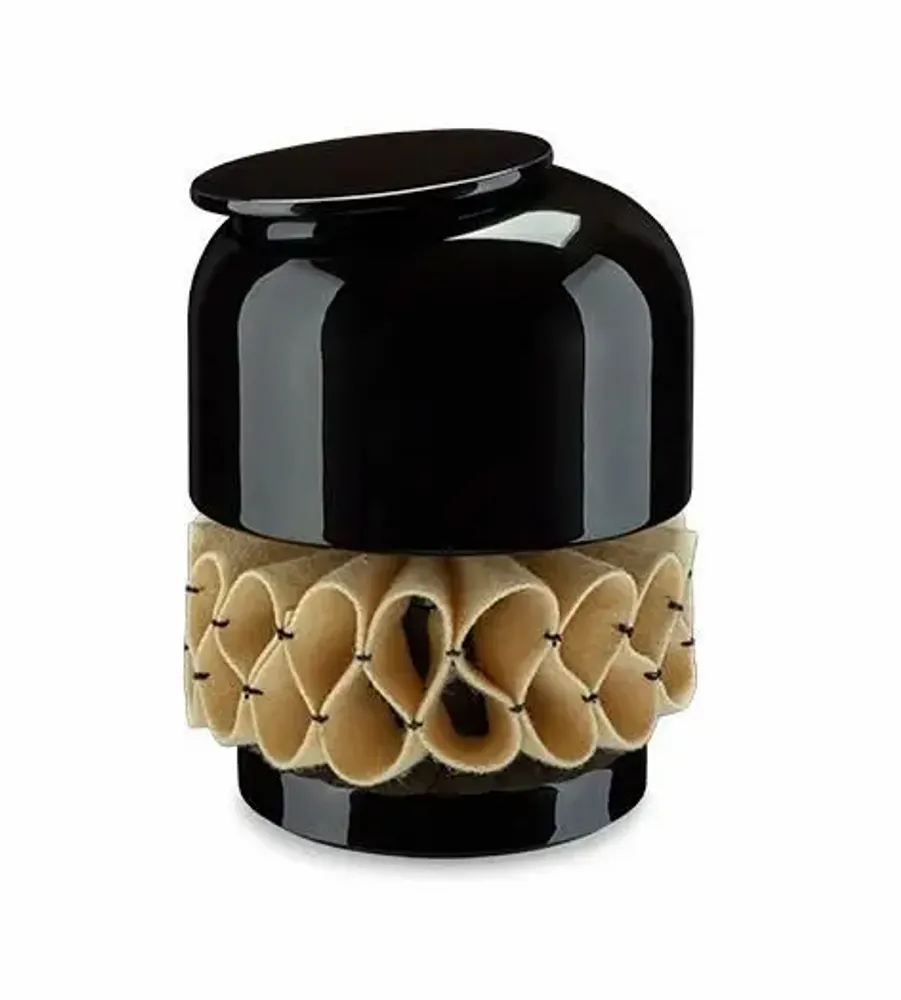 Objets design - Le vase Ruff - Decorative, Céramique - LABORATÓRIO D'ESTÓRIAS
