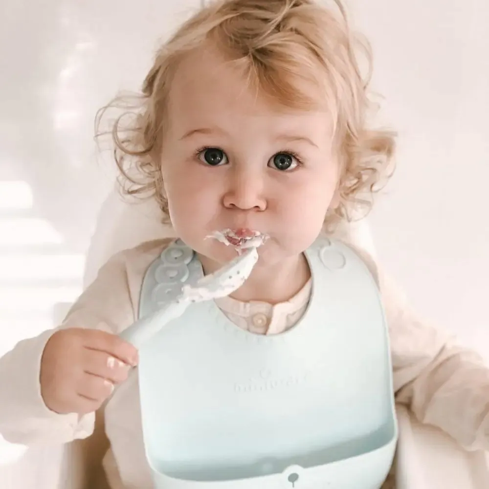 Repas pour enfant - Set de cuillères d’apprentissage en silicone-Pistachio/Toffee - MINIWARE AB