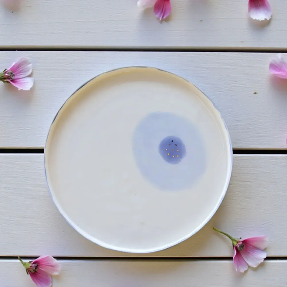 Assiettes au quotidien - Assiette de service Celeste Mare - LALI DESIGN STUDIO