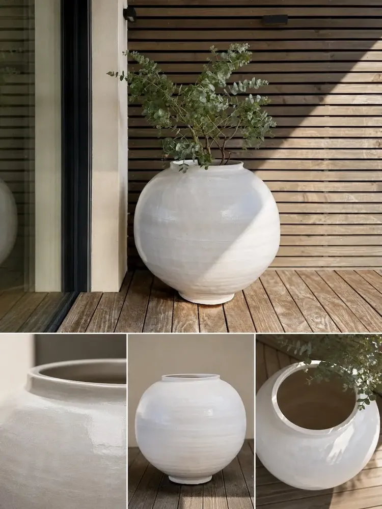Flower pots - Monumental Ceramic Planter – SPHERO III - CERAMIC FACTORY