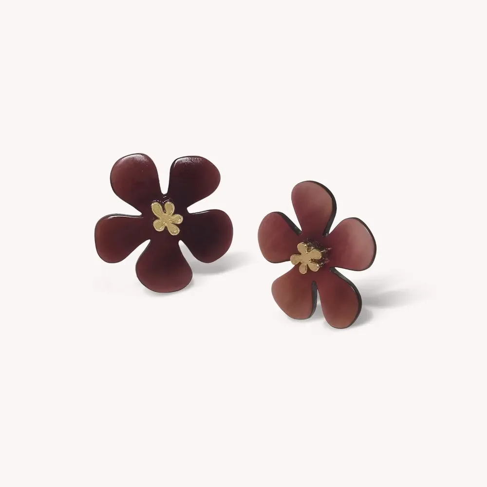 Jewelry - Black pen post earrings - Belle De Nuit - NATURE BIJOUX