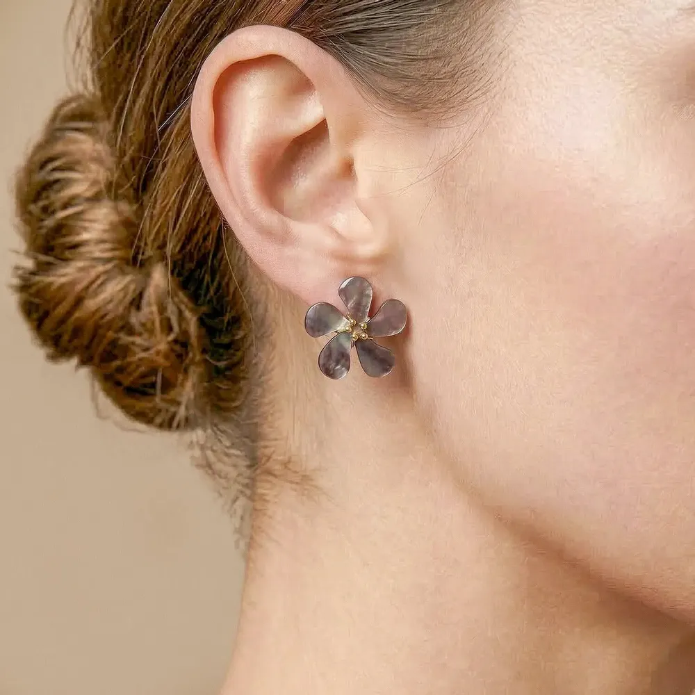 Jewelry - Brown lip big studs earrings - Belle De Nuit - NATURE BIJOUX