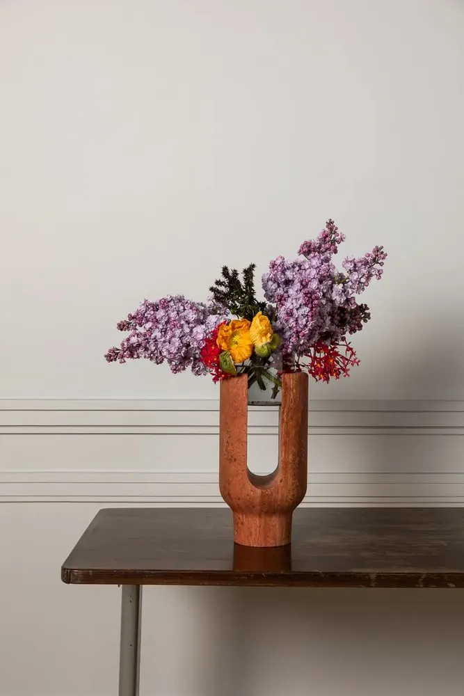 Bougeoirs et photophores  - VASE POUR FLEUR EN MARBRE LYRA PHOTOPHORE - OOUMM