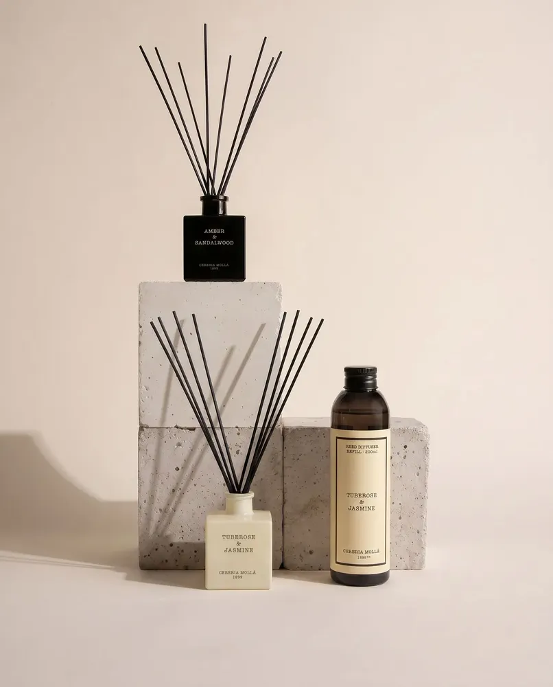 Objets de décoration - Tubéreuse et Jasmin. Recharge de diffuseur Premium 200 ml. - CERERIA MOLLA 1899 CANDLES
