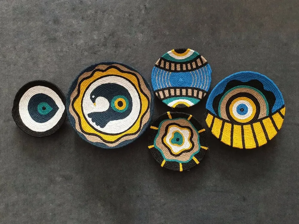Autres décorations murales - Charme méditerranéen : ensemble de 5 assiettes murales en osier faites - SARMAL DESIGN