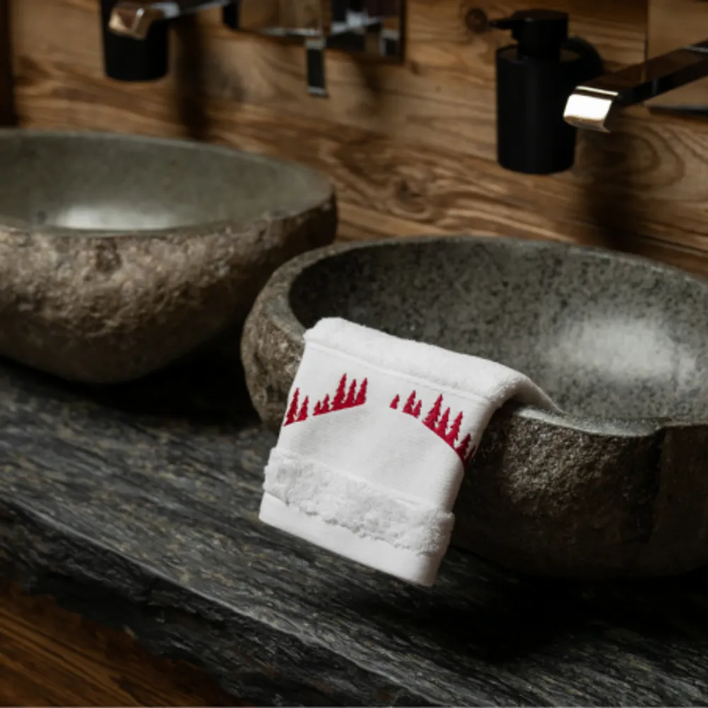 Autres linges de bain - linge de bain montagne sapin rouge - VAGABONDE INTERNATIONAL