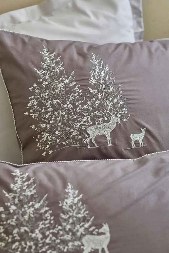 Bed linens - Trésor des Forêts embroidered bed linen - SYLVIE THIRIEZ