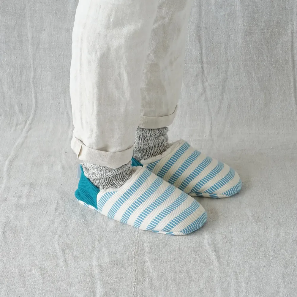 Socks - JAPAN MADE Reversible room shoes / Domino stripes × Sheep Boa - MERIPPA