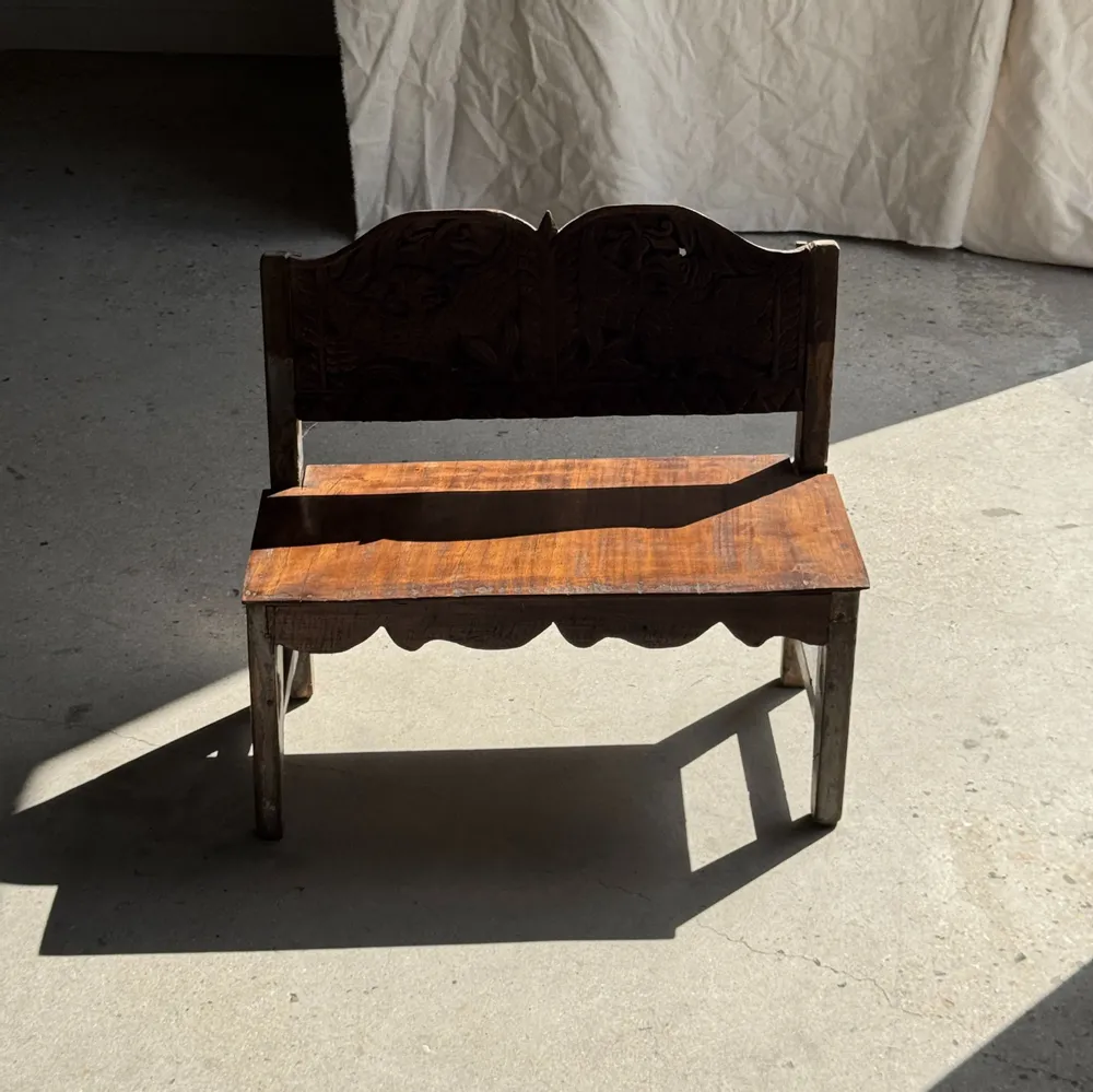 Benches - Mini bench with sculpted back with stylized birds pattern H58 L61 - OFFICE OBJETS