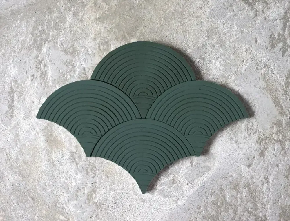 Tables Salle à Manger - SCALLOP TILE - WOLKBERG CASTING STUDIOS