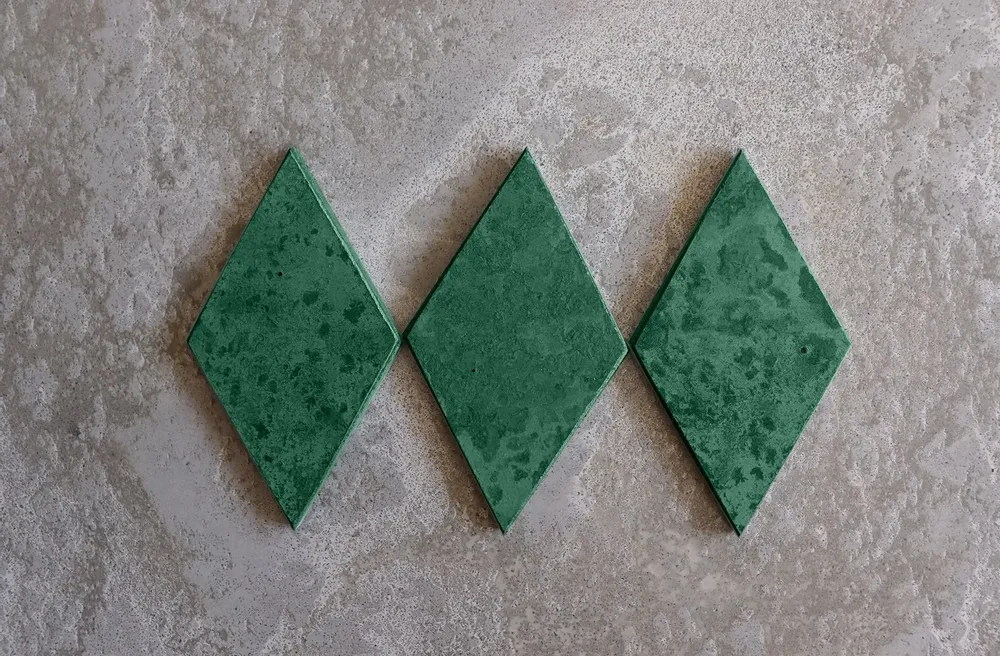 Coffee tables - RHOMB TILE - WOLKBERG CASTING STUDIOS