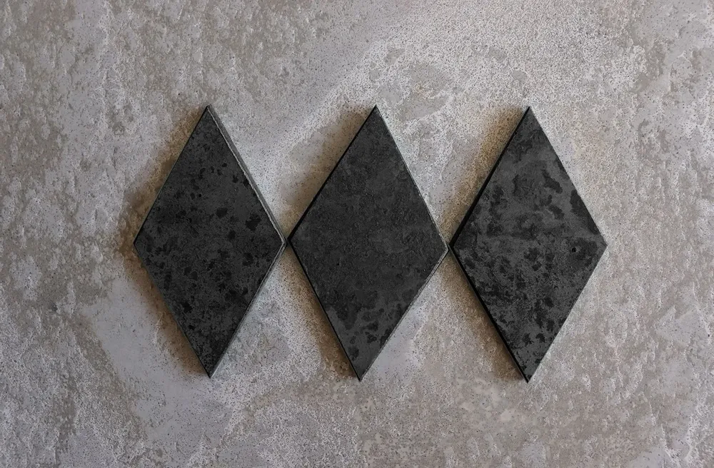 Coffee tables - RHOMB TILE - WOLKBERG CASTING STUDIOS