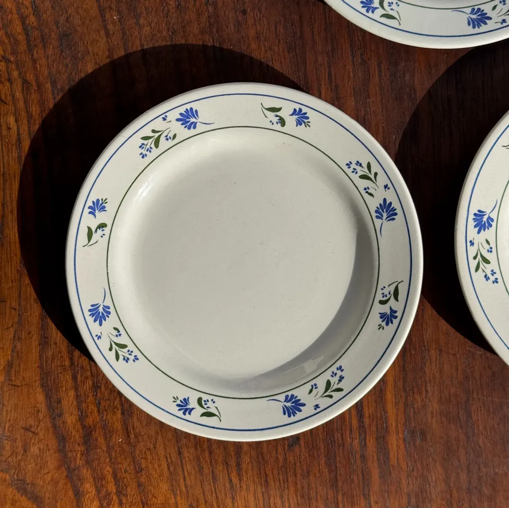 Everyday plates - Set of 3 small dessert plates with blue flower border Pas de Mar - OFFICE OBJETS