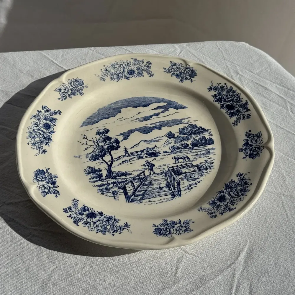 Formal plates - Antique earthenware plate decorated with a blue landscape D24.5 - OFFICE OBJETS