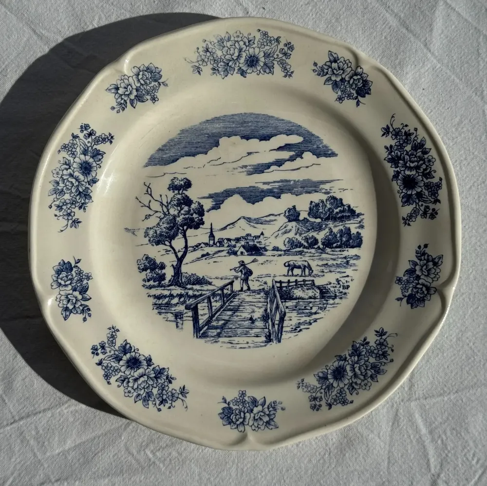 Formal plates - Antique earthenware plate decorated with a blue landscape D24.5 - OFFICE OBJETS