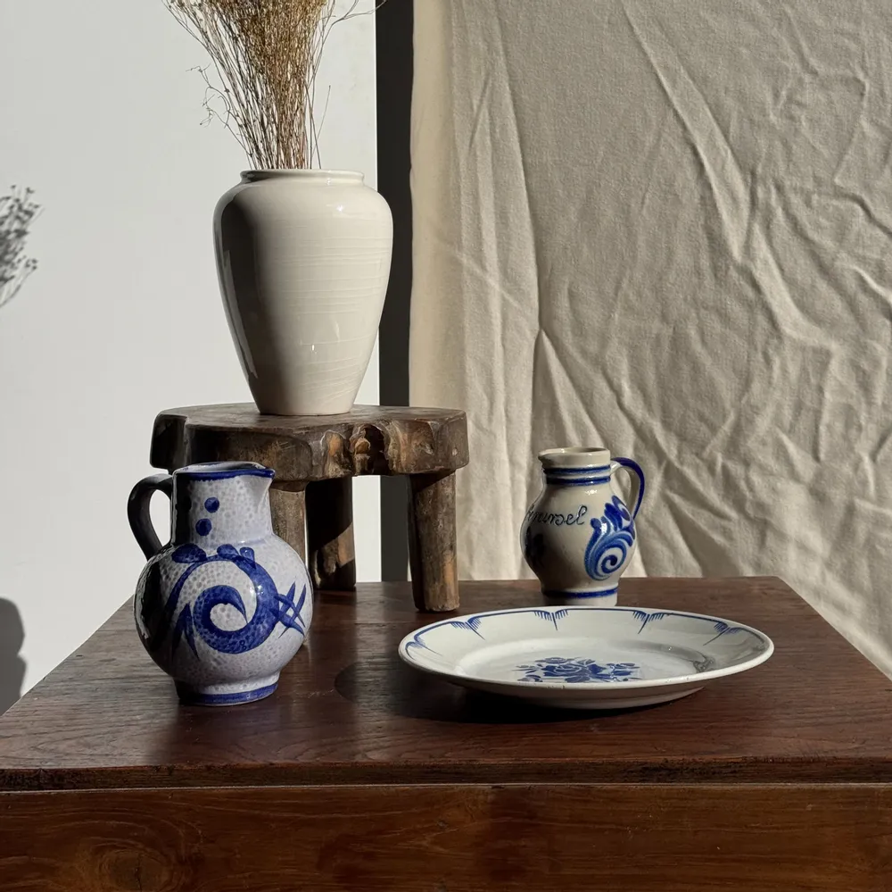 Assiettes au quotidien - Assiette décorative à motif de fleurs bleues D25 - OFFICE OBJETS