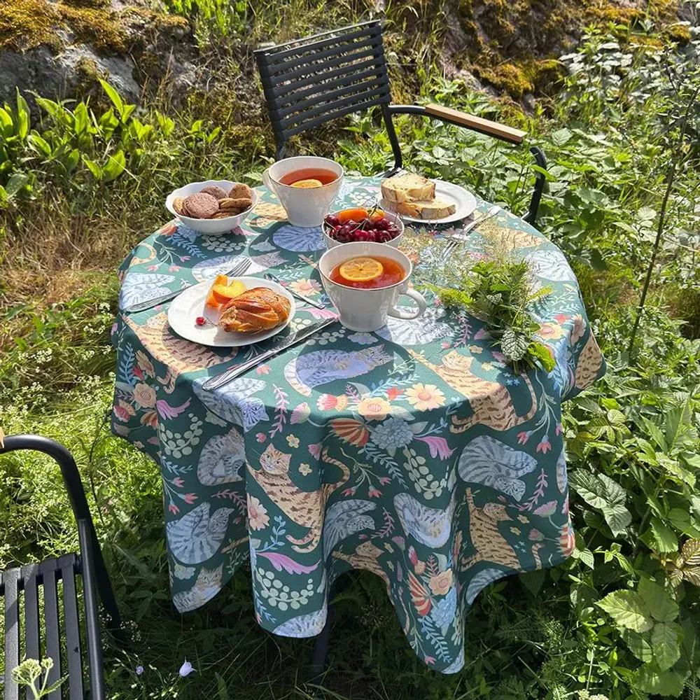 Table linen - Folk Art Cats Tablecloth - ZOOH