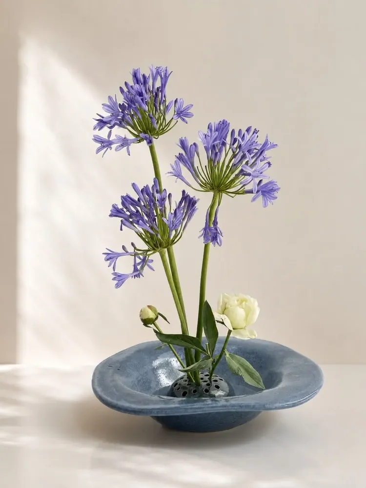 Vases - Lagune Floral Basin - DASTHAA