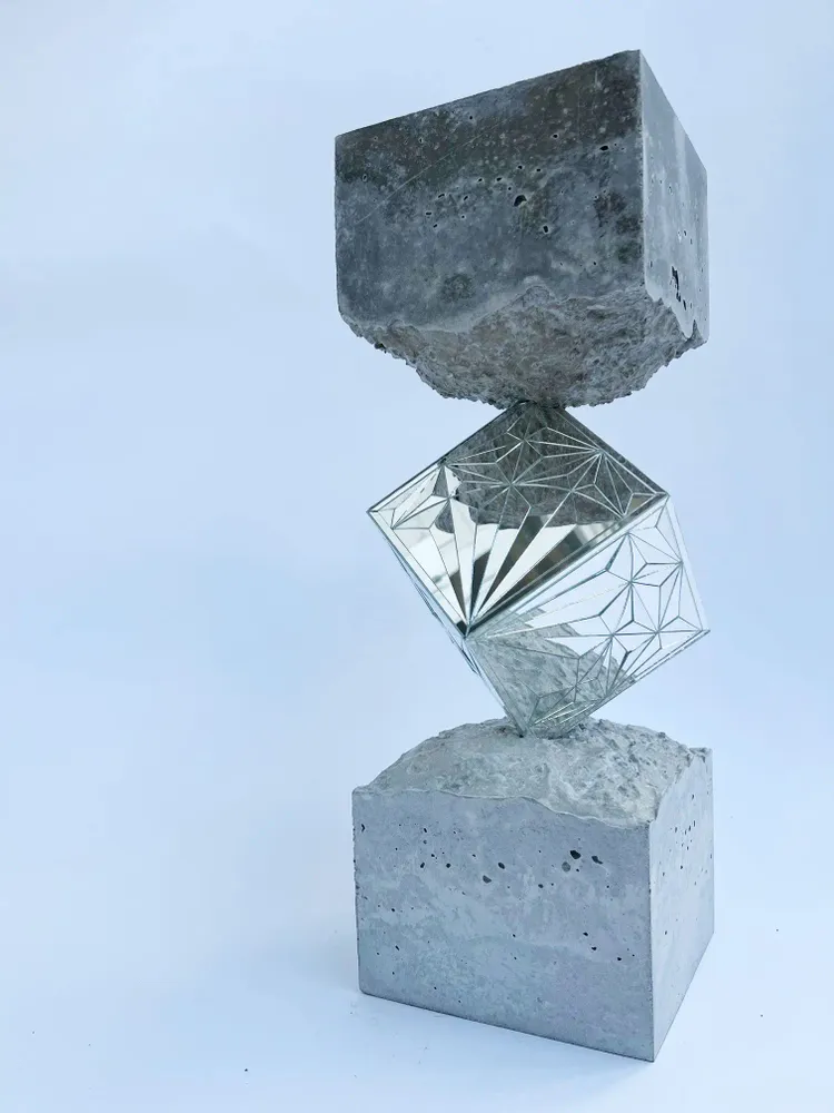 Pièces uniques - Suspended Truth - FK DESIGN STUDIO